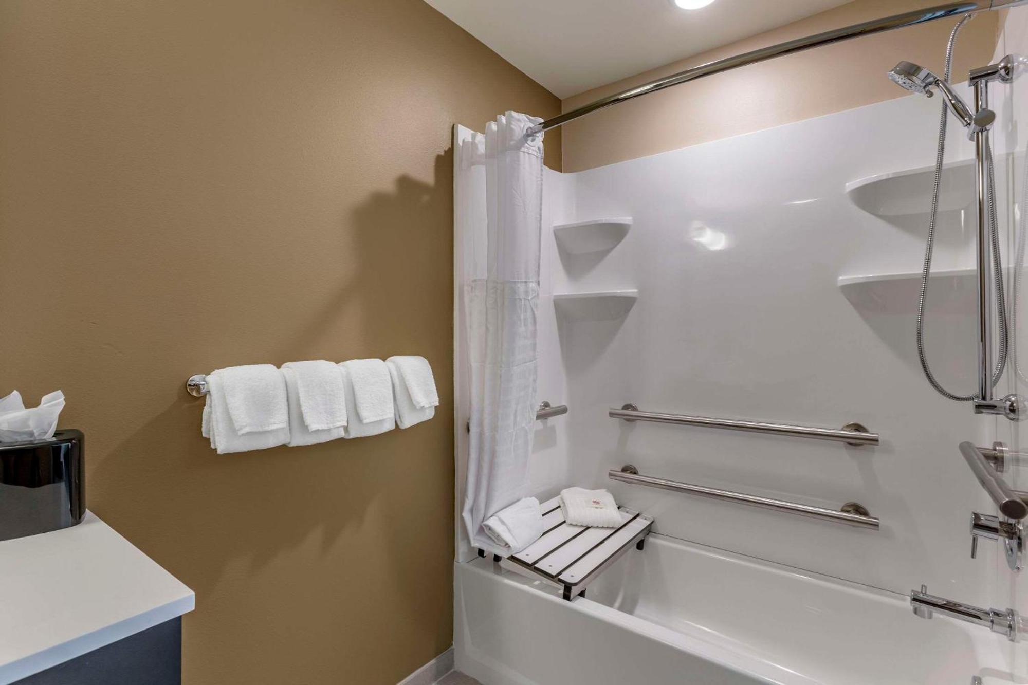 Comfort Suites Albuquerque Airport Экстерьер фото