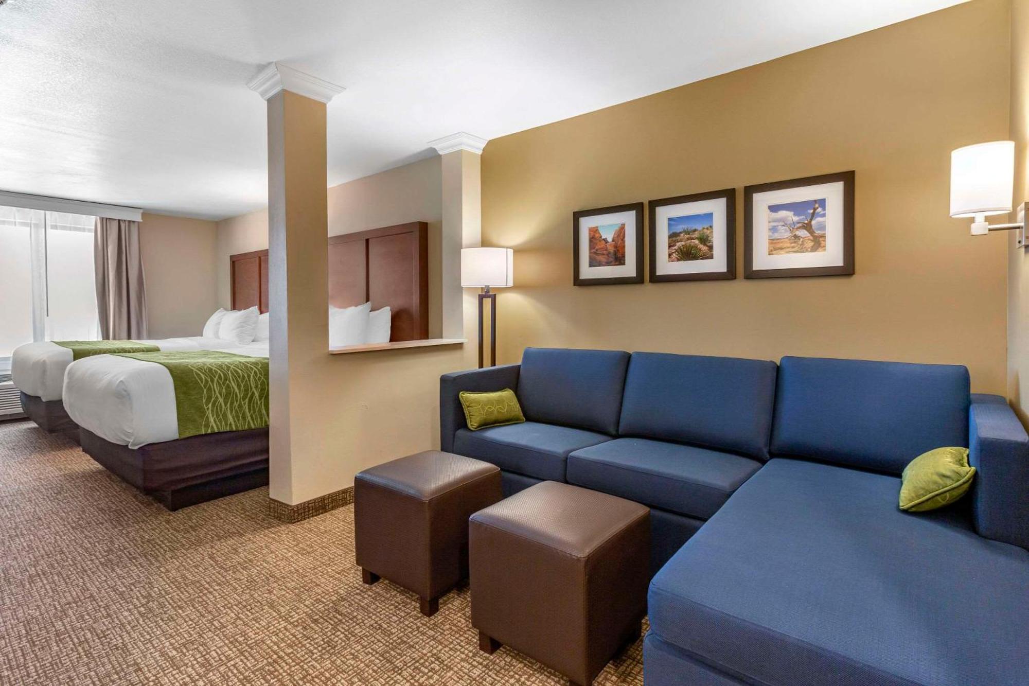 Comfort Suites Albuquerque Airport Экстерьер фото